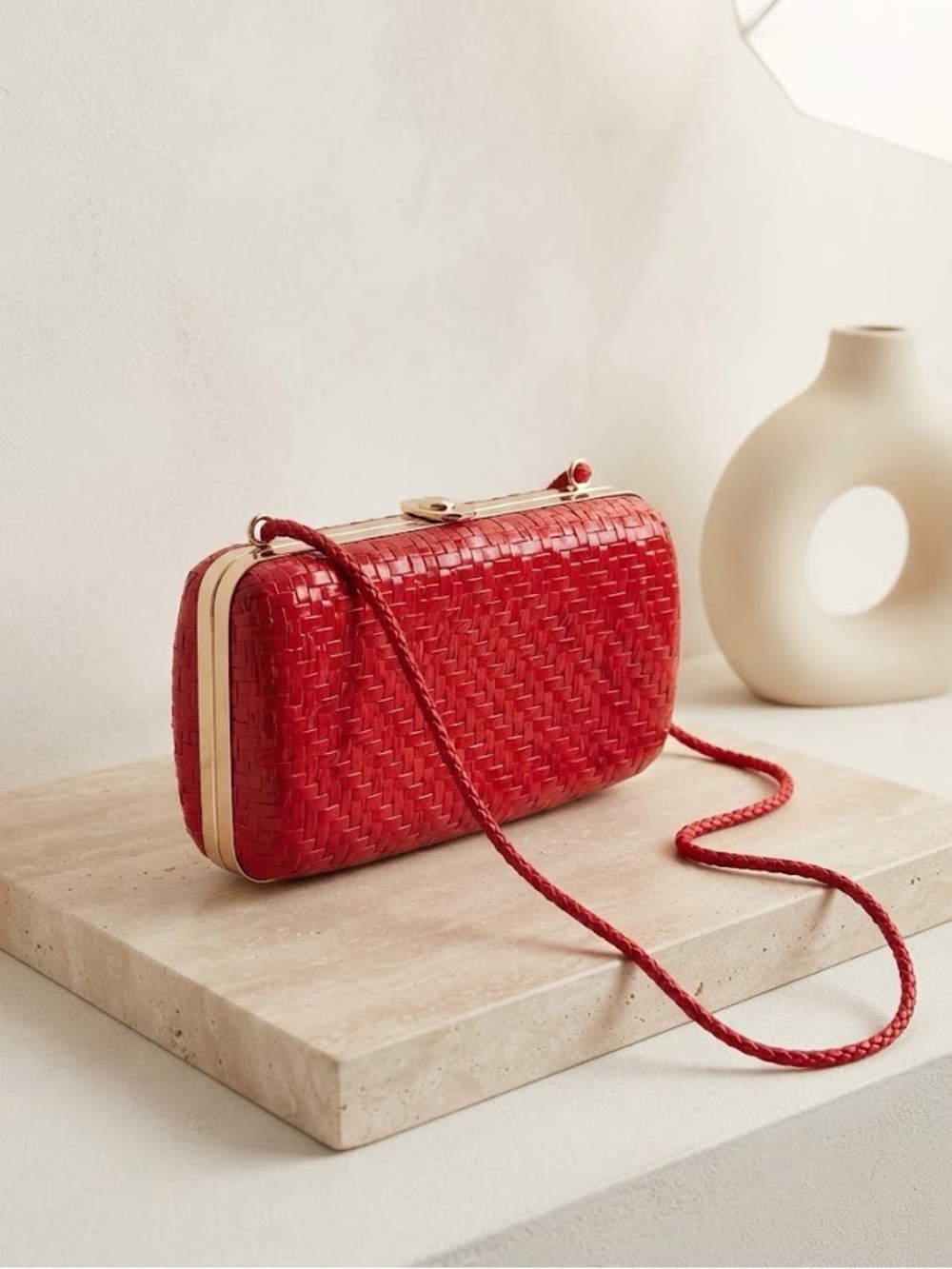 ITALY VINTAGE RED WOVEN CLUTCH PURSE